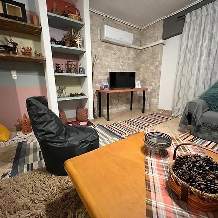 Alonaki House Daire Amfikleia Dış mekan fotoğraf